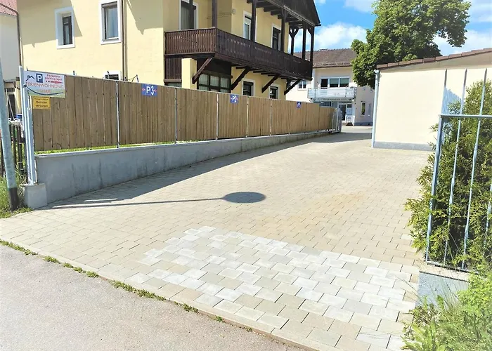 Appartement Ferienwohnung Shaki *