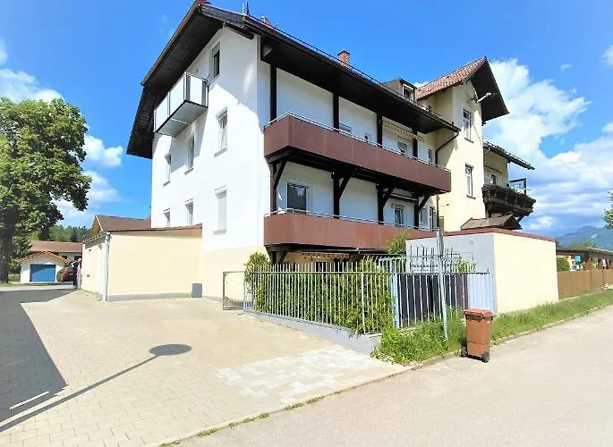 Ferienwohnung Shaki Appartement